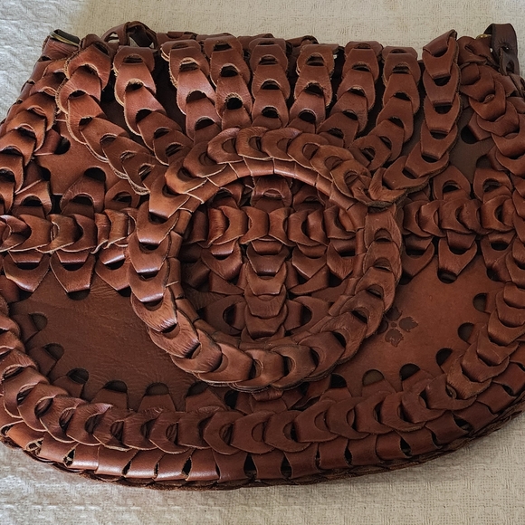 Patricia Nash braided leather purse - Picture 4 of 14